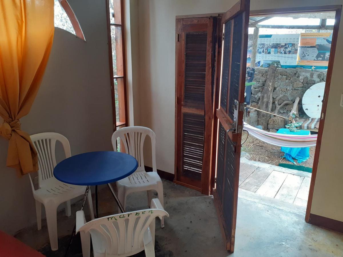 Cozy Hosting Galapagos Διαμέρισμα Puerto Ayora  Εξωτερικό φωτογραφία