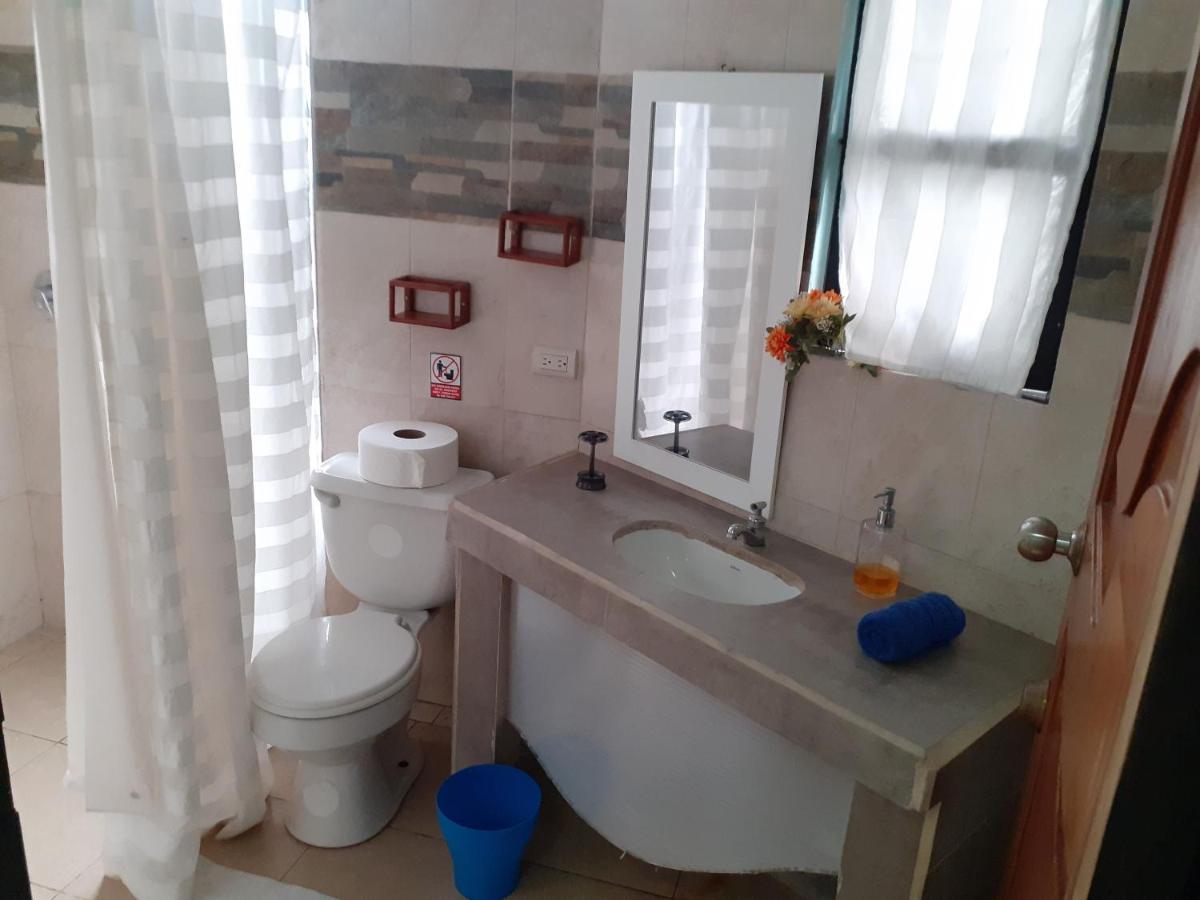 Cozy Hosting Galapagos Διαμέρισμα Puerto Ayora  Εξωτερικό φωτογραφία