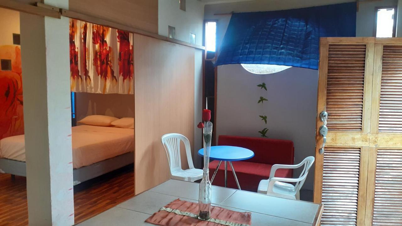 Cozy Hosting Galapagos Διαμέρισμα Puerto Ayora  Εξωτερικό φωτογραφία
