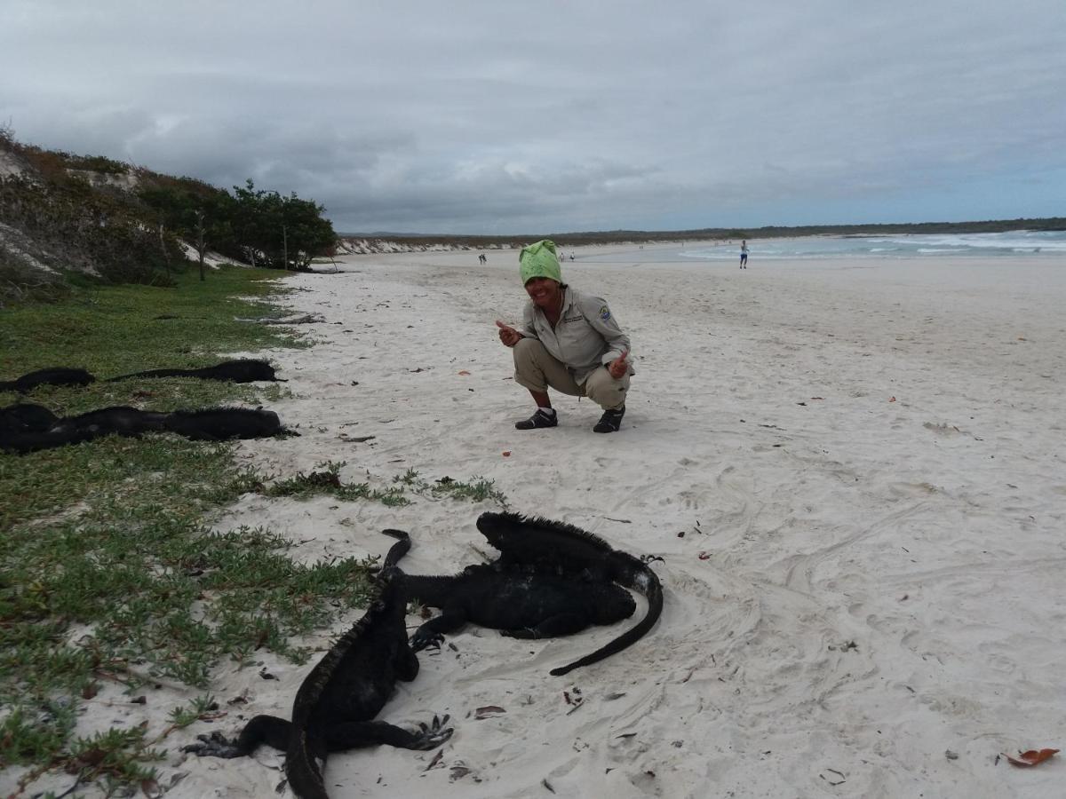 Cozy Hosting Galapagos Διαμέρισμα Puerto Ayora  Εξωτερικό φωτογραφία